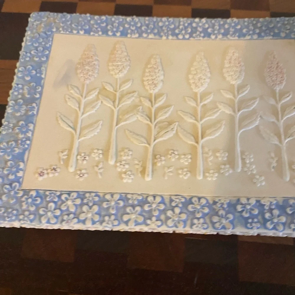 Vintage Shabby Chic Pastel Floral Embossed Decorative Toothbrush & Soap Dish